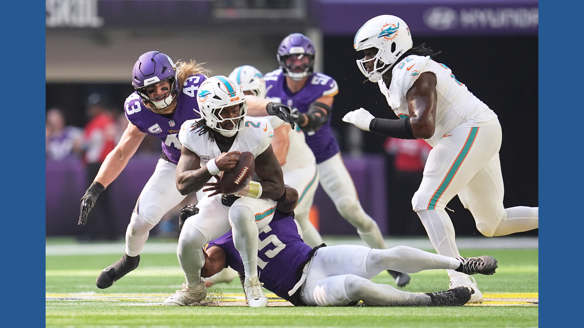 Unbeaten Vikings keep Dolphins winless with dominant defense, Reichard's kicks, Hockenson's catches