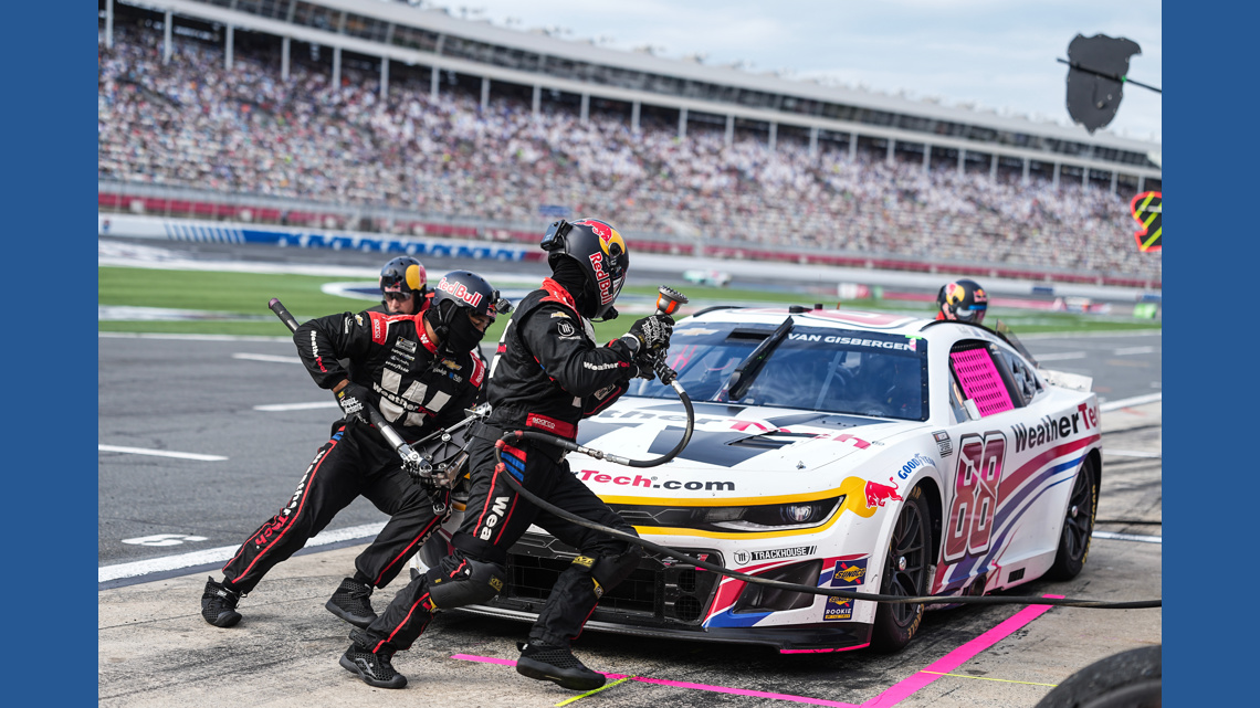 Shane van Gisbergen wins 5th straight road course race as Joey Logano narrowly advances in playoffs