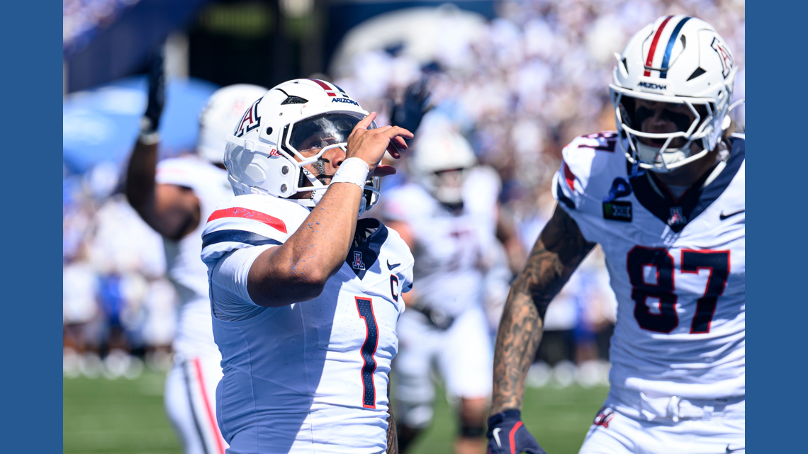 Fifita accounts for 3 TDs, shorthanded Arizona shuts down