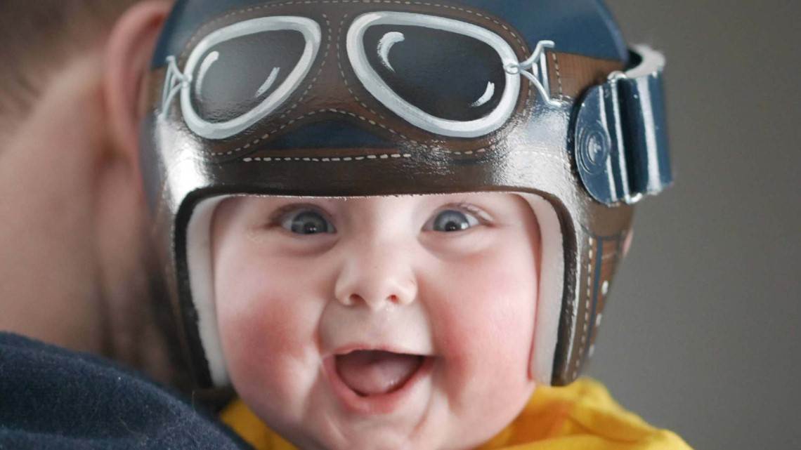 Featured image of post Aviator Baby Helmet In the pattern the hat is knitted in drops alpaca from garnstudio but we use a thicker yarn in the video drops eskimo for