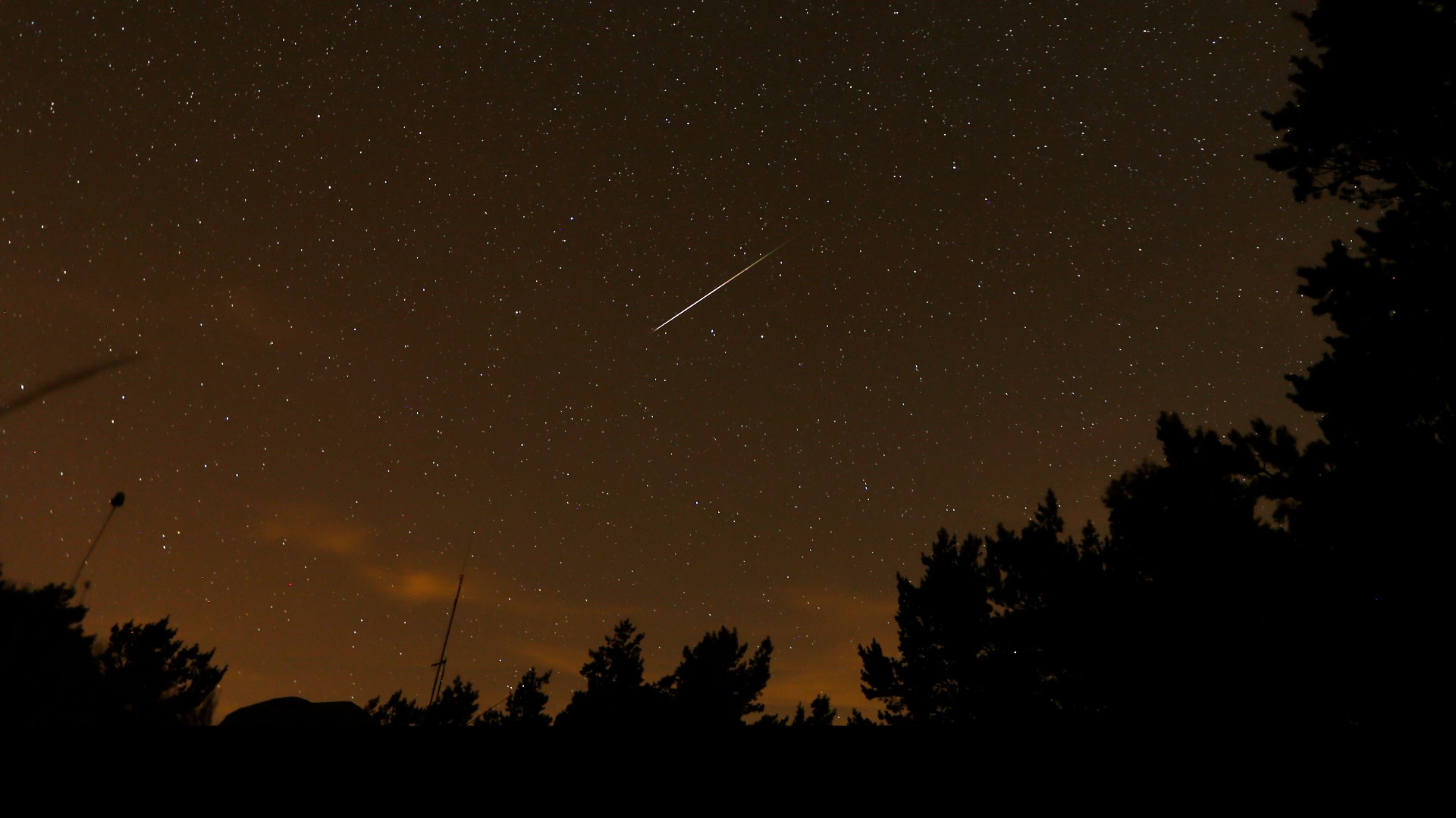 Touchdown Meteor Mystery boom that shook New England was a 3-foot meteor, expert says ...