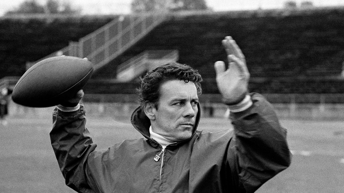Hall of Fame Kansas City Chiefs quarterback Len Dawson dies - Vimarsana News