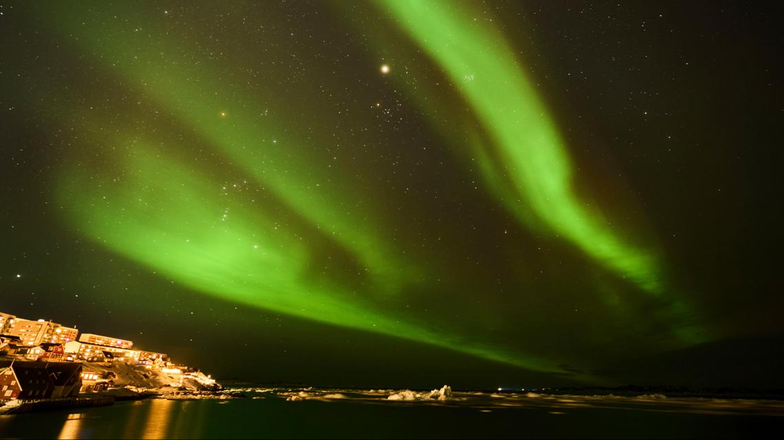 Solar storms may bring northern lights to upper US states Thursday