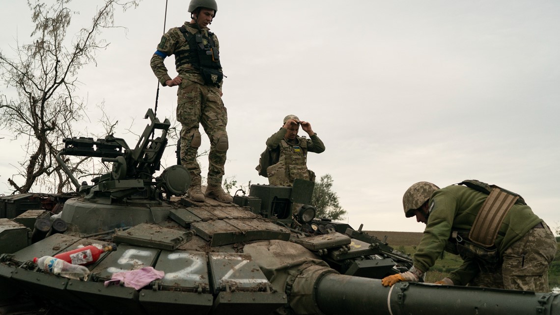 Abandoned Russian tanks being used by Ukrainian forces | kare11.com