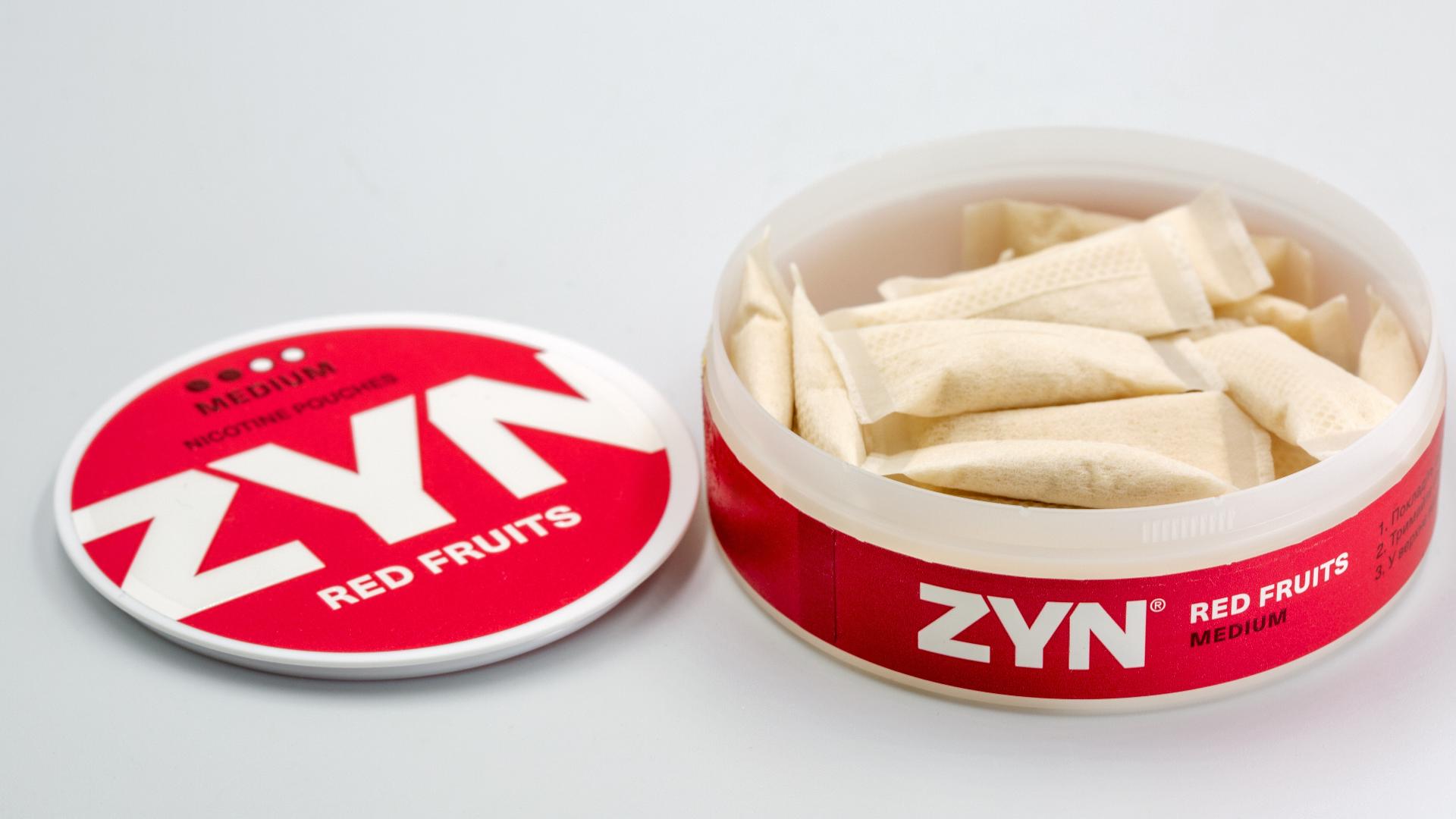 Zynfluencers: How social media is reshaping teen access to nicotine pouches