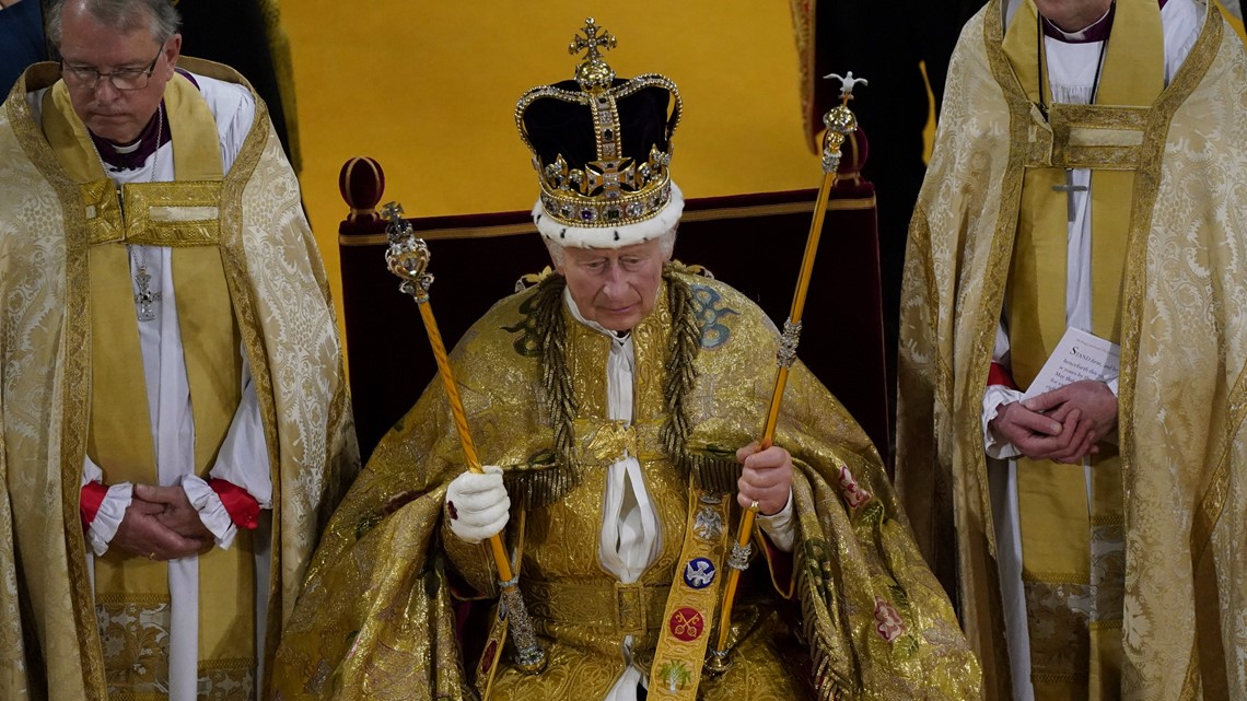What To Know About St. Edward's Crown—And The Controversies Behind The  Royal Jewels On Display During King Charles' Coronation