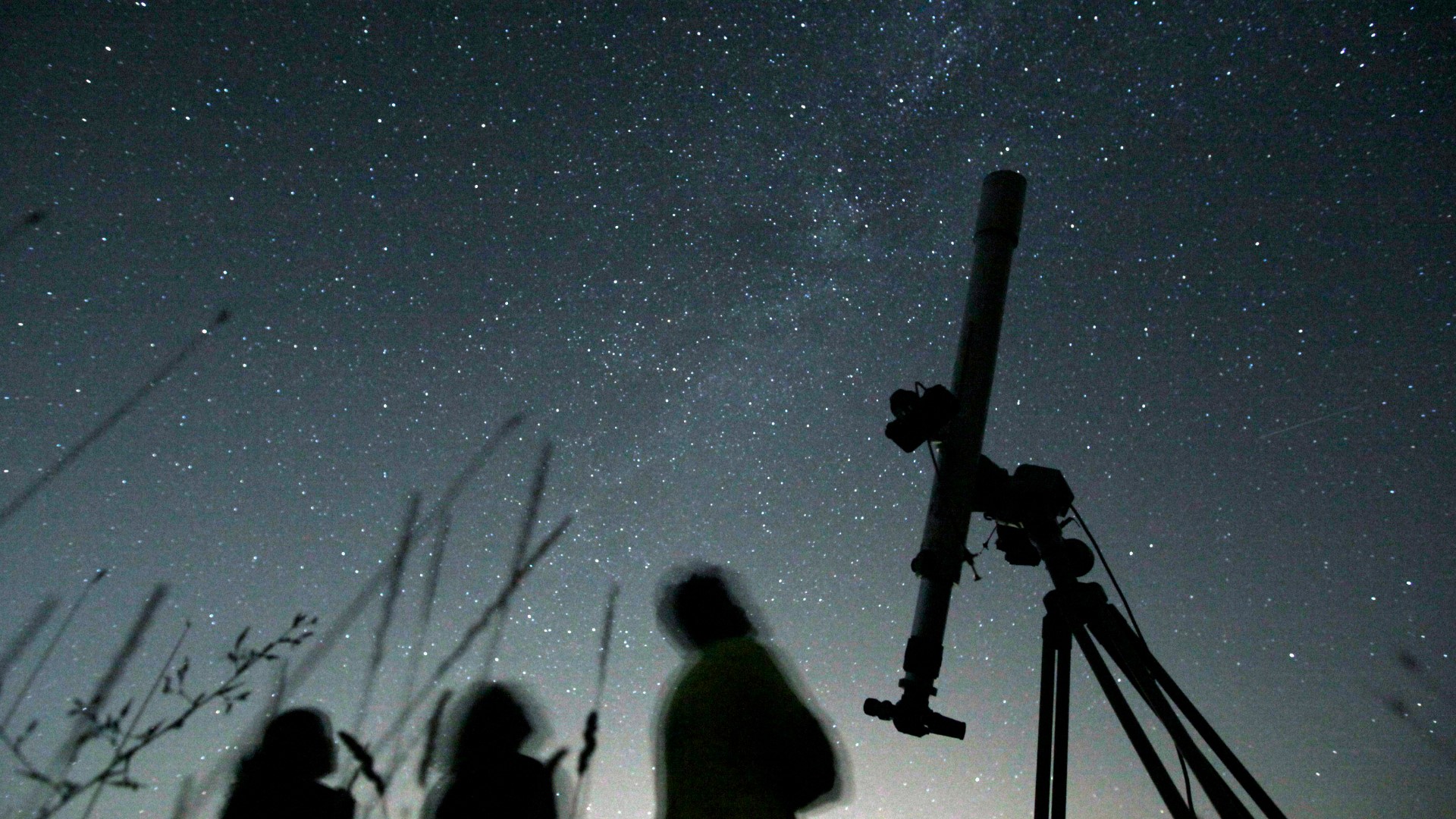 Next week will see a 'planetary parade' in the night sky. Here's how to watch.
