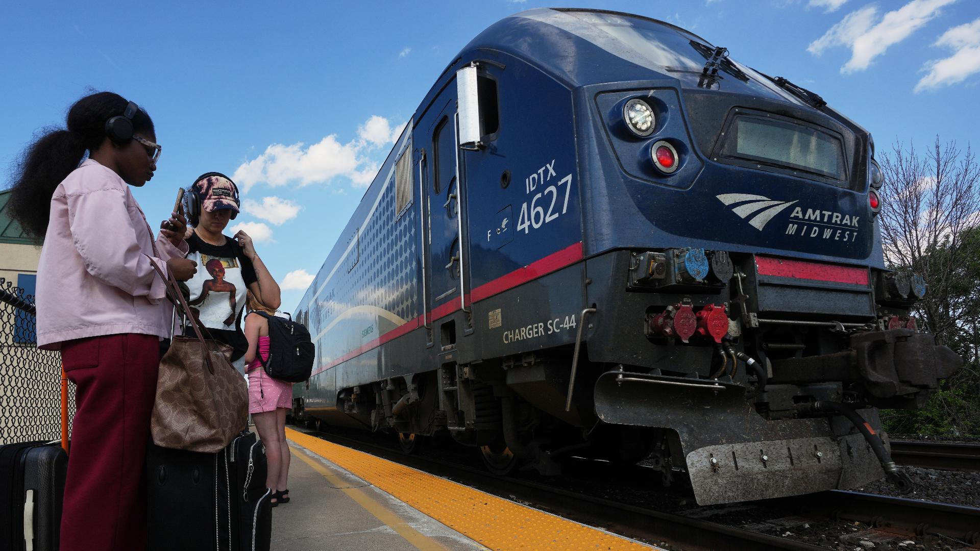 Bilt members can now turn rent payments into Amtrak points for train travel