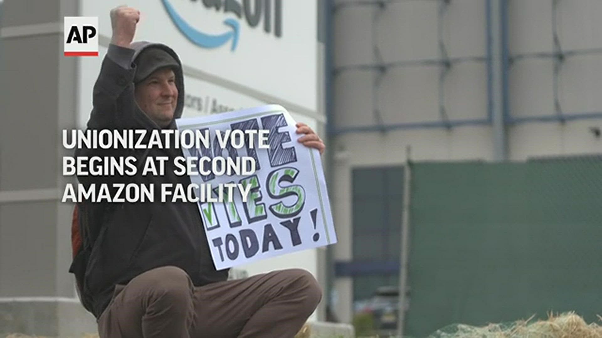 Second NY Amazon facility begins vote to unionize