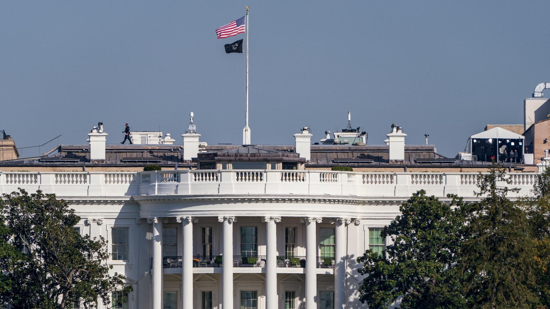 US national debt climbs to record $40 trillion