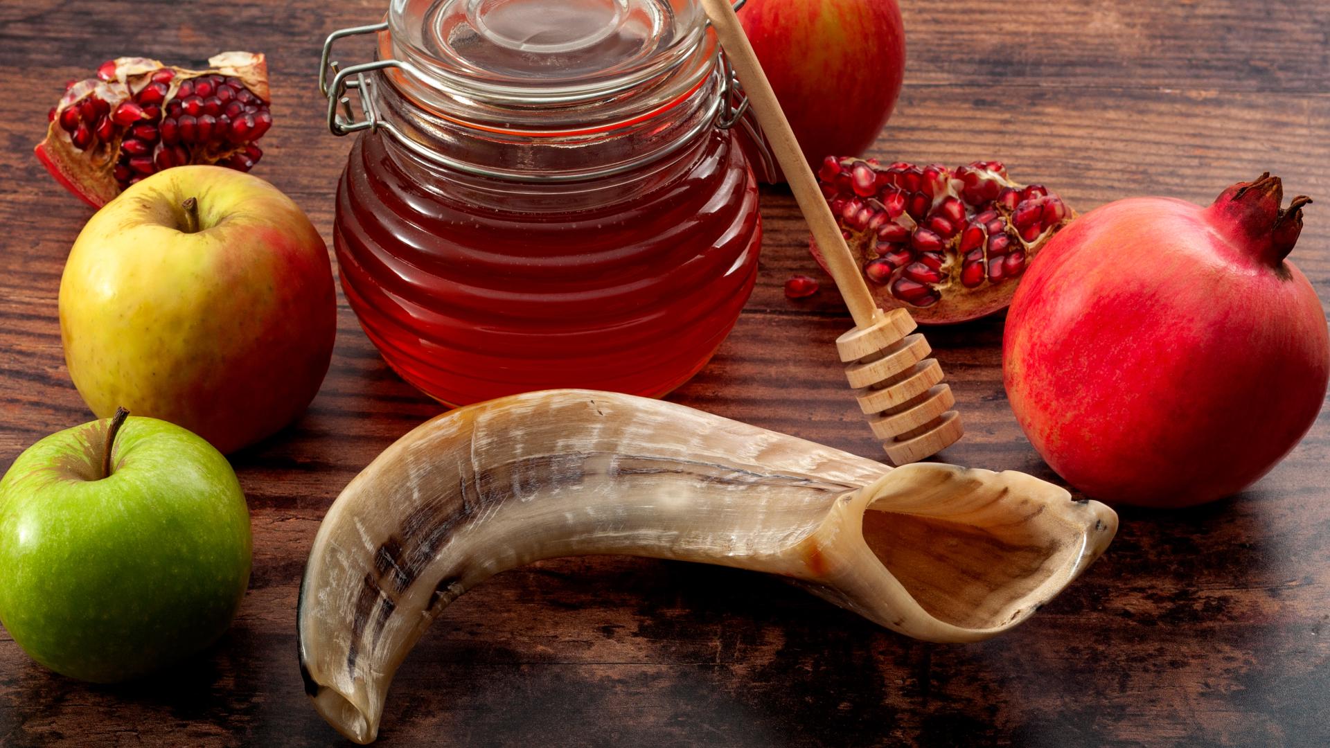 Rosh Hashanah 2026 begins Friday night: What's a proper Rosh Hashanah greeting?