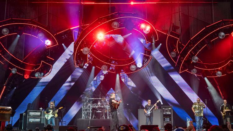 Dave Matthews Band will launch its 2026 summer tour with a zero
