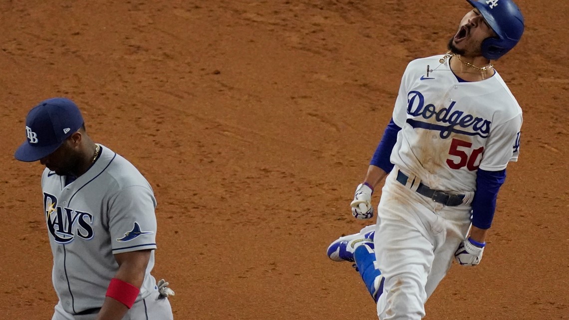 1988 World Series Game 5: Orel Hershiser finishes off Oakland