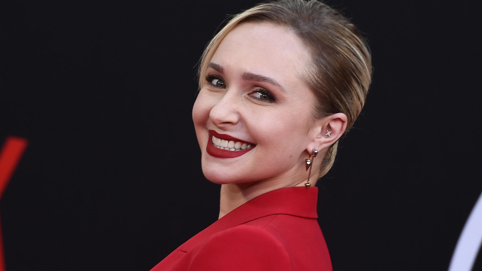 ‘Ice Princess’ director remembers Hayden Panettiere, Michelle Trachtenberg as 'an amazing pair'