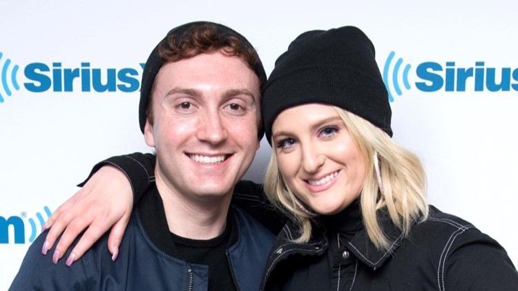 Daryl Sabara: 'I Missed Out on a Lot of Childhood. Riley is Teaching Me to  Play' - Mr Feelgood