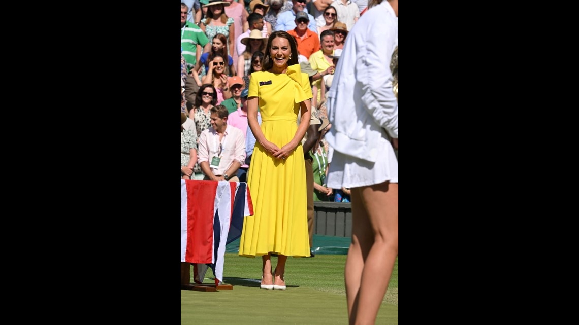 yellow kate middleton dress Inspired Midi Cocktail Party Celebrity – LausenCrafts Kate Middleton stuns in recycled