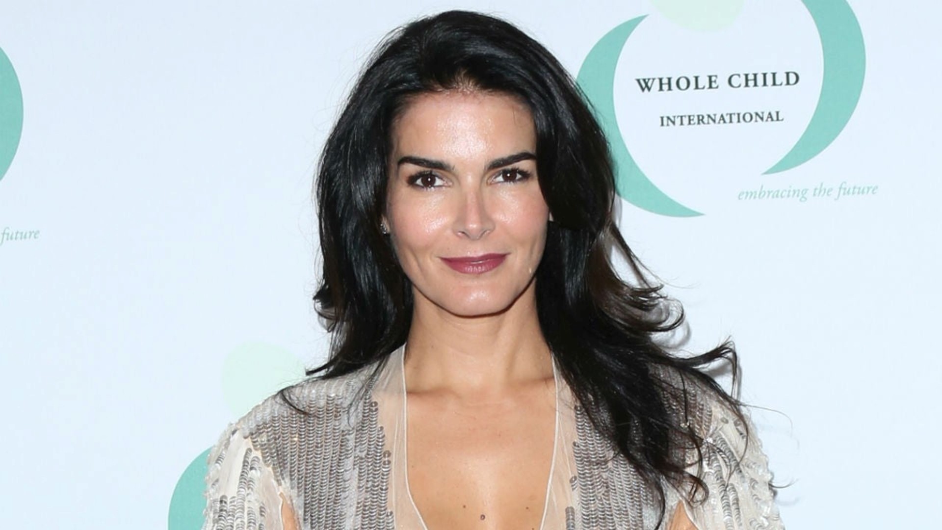 Angie Harmon Gets Engaged to Actor Greg Vaughn in Sweet Christmas
