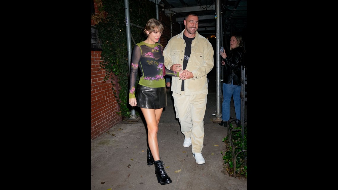 Taylor Swift Dons Louis Vuitton Boots for Date Night With Travis Kelce –  Footwear News