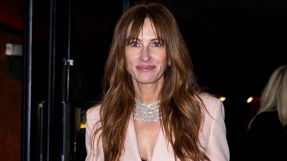 Julia Roberts Reveals the Movie She Regrets Passing On, Plus Two