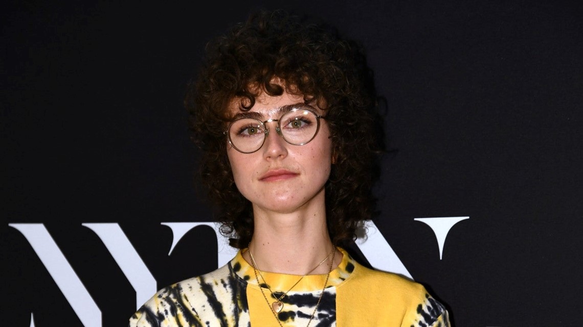 Kamala Harris Stepdaughter Ella Emhoff Hits The Runway At New York Fashion Week Pics Kare11 Com