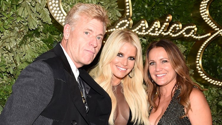 Jessica Simpson Reveals How Writing Her Book Was Like 'Family