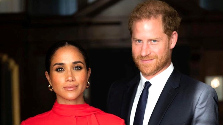Meghan Markle and Prince Harry's 'Bold' New Portraits Are Sending a Message, Royal Expert Says (Exclusive)