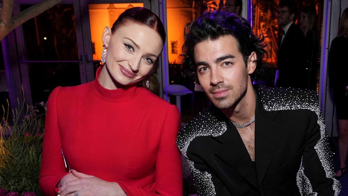 Sophie Turner and Joe Jonas Are the Coolest Parents at the 2022 Met Gala