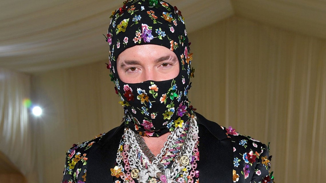 J Balvin: Clothes, Outfits, Brands, Style and Looks