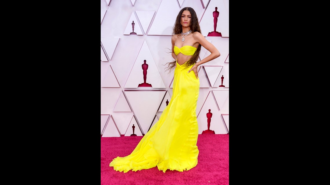 Zendaya, Regina King, Carey Mulligan and More Best Dressed Stars at 2021  Oscars | kare11.com