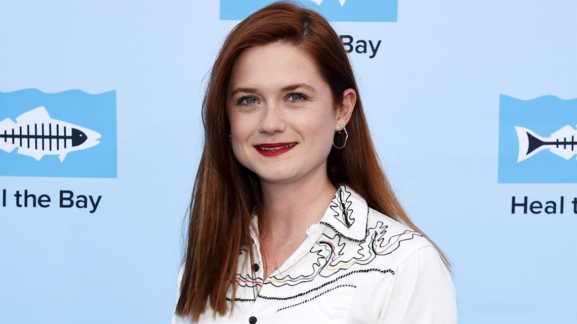 1140px x 641px - Harry Potter' Star Bonnie Wright Is Married -- See Pics From Her Chic  Wedding! | kare11.com