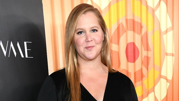 Amy Schumer Teases What To Expect From Her Magical Super Bowl Commercial Exclusive Kare11 Com