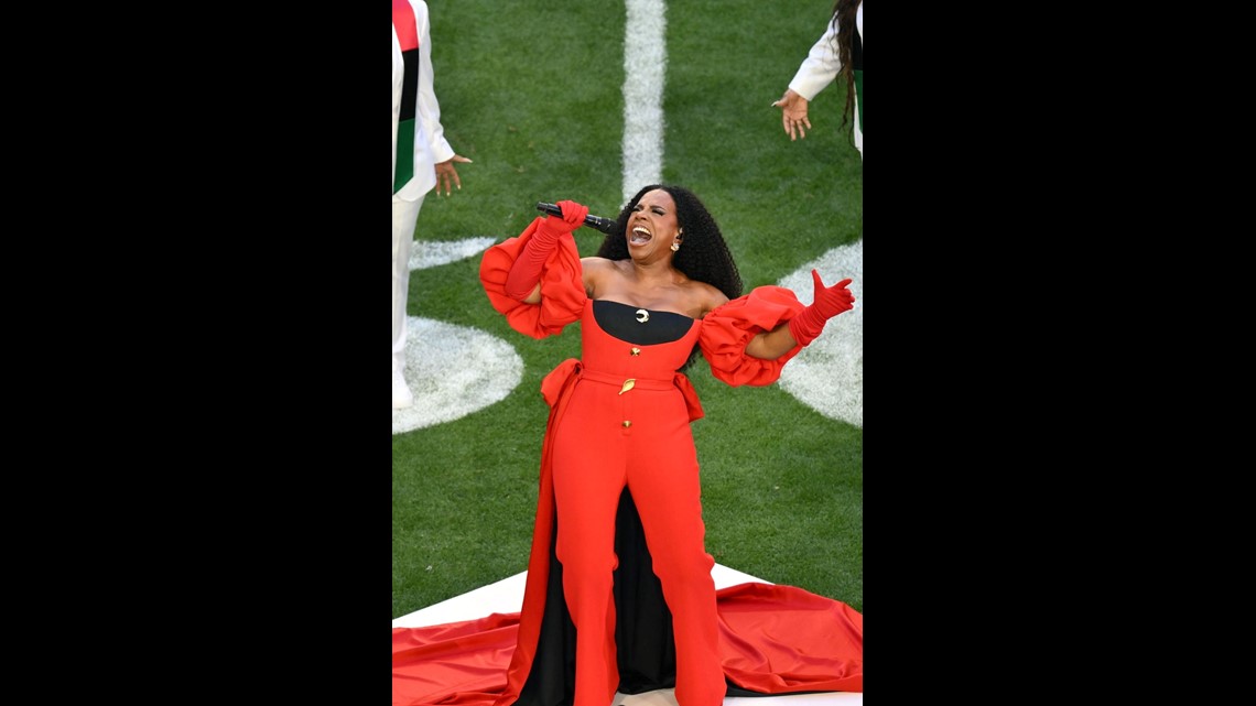 Sheryl Lee Ralph Reacts To Lip-sync Accusation During Super Bowl  Performance - The Blast