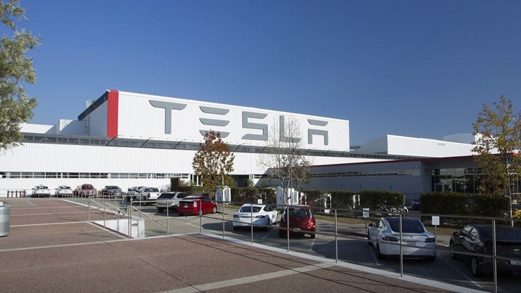 Us Regulators Subpoenaed Tesla Model 3 Production Forecasts Data Tesla Factory Jpg