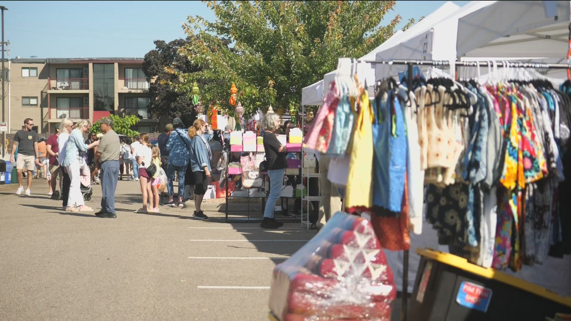 The event is hosted annually by the Thai Cultural Council of Minnesota.