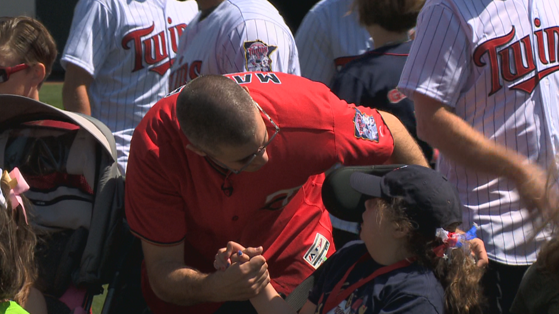 New Richmond family meets Joe Mauer, Sports