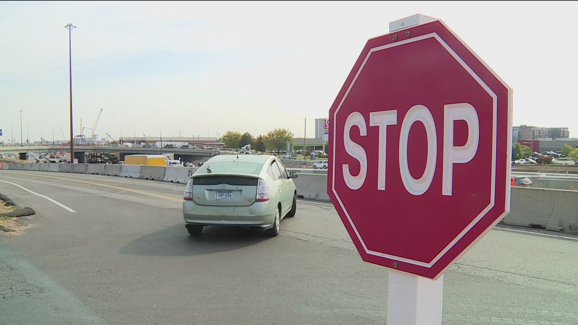 MnDOT and airport officials say travelers should plan ahead if traveling on Interstate 494 this weekend.