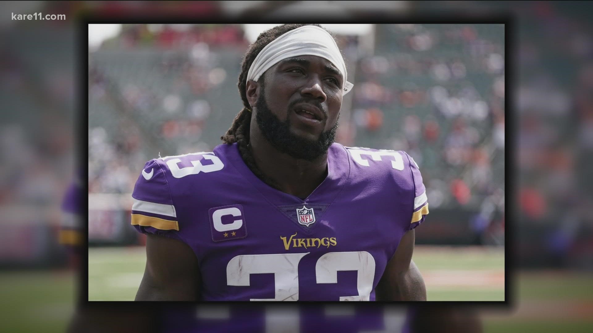 Vaccinated Vikings player hospitalized with COVID-19