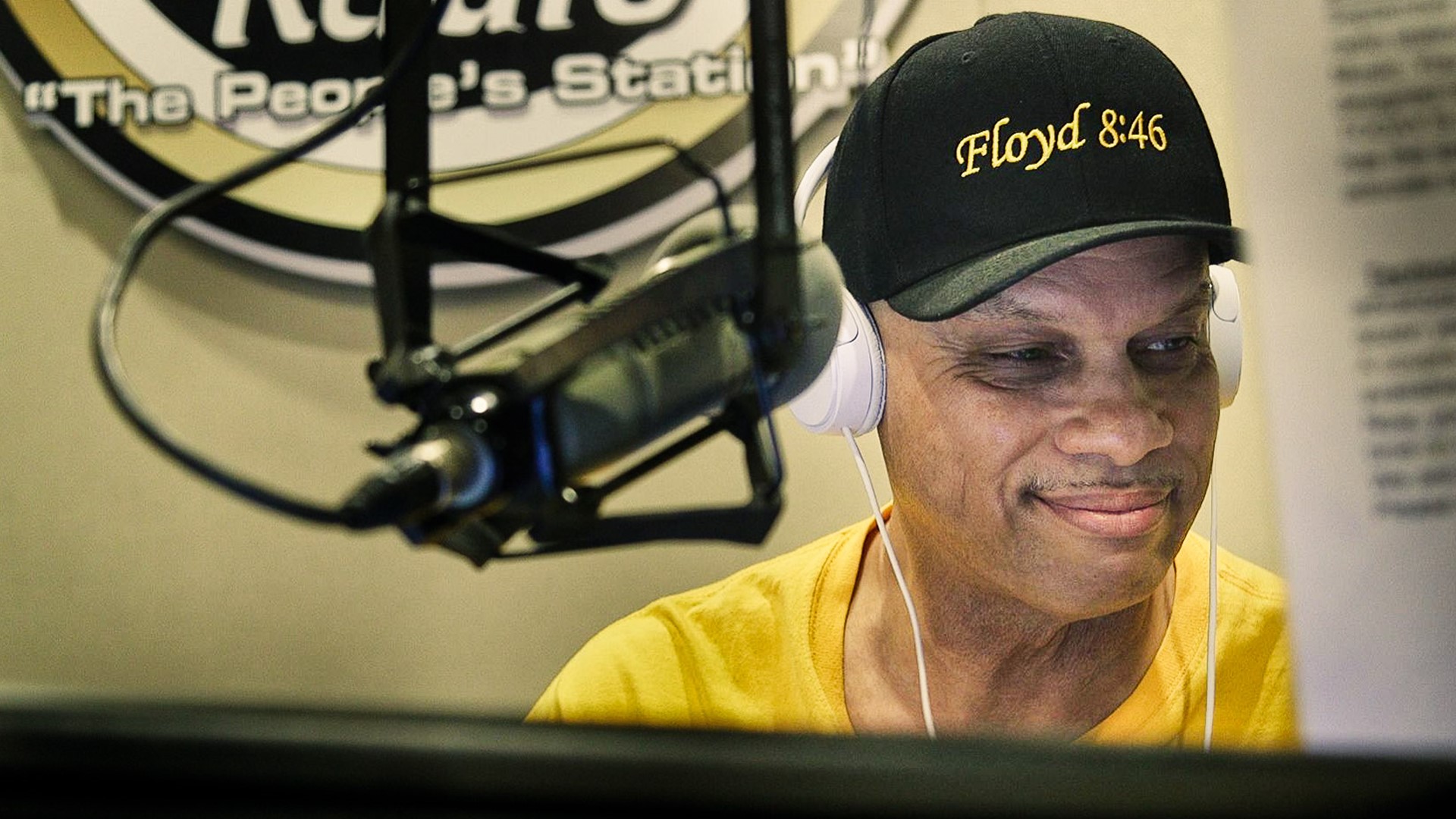 KMOJ's Ray Richardson said he's stepping away from the airwaves to begin a new chapter in his life. Ray said he's moving to L.A. to be closer to his mother.