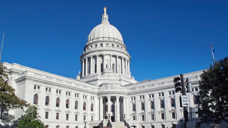 Supreme Court tosses Wisconsin legislative voting maps