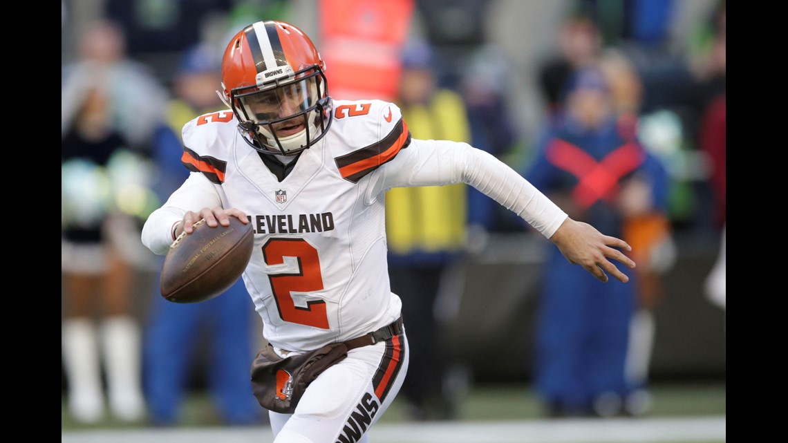 Pennsylvania store is selling Johnny Manziel jerseys for