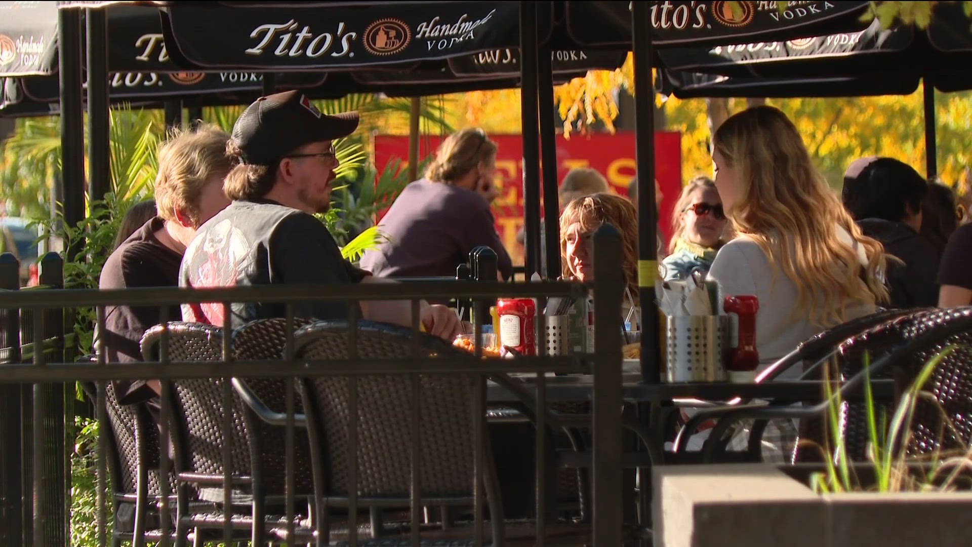 Businesses hope busy sporting event weekend boosts Twin Cities ...