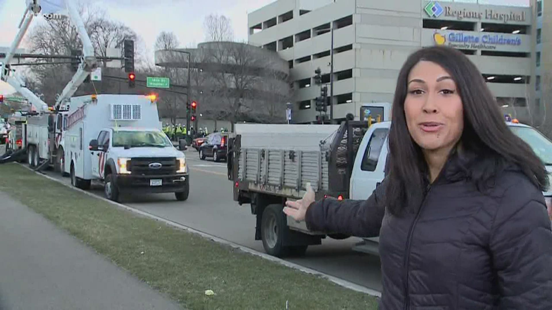 Banners and a parade of more than 30 vehicles welcomed Regions Hospital staffers to work Wednesday morning.