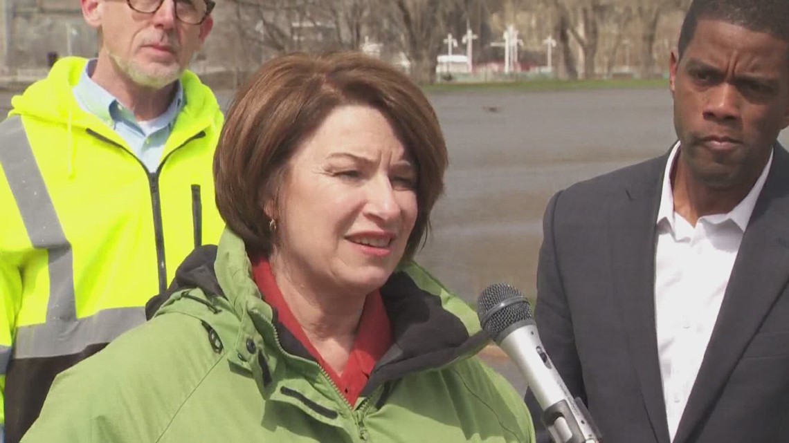 St. Paul Mayor Melvin Carter, Senator Amy Klobuchar give flooding update | kare11.com