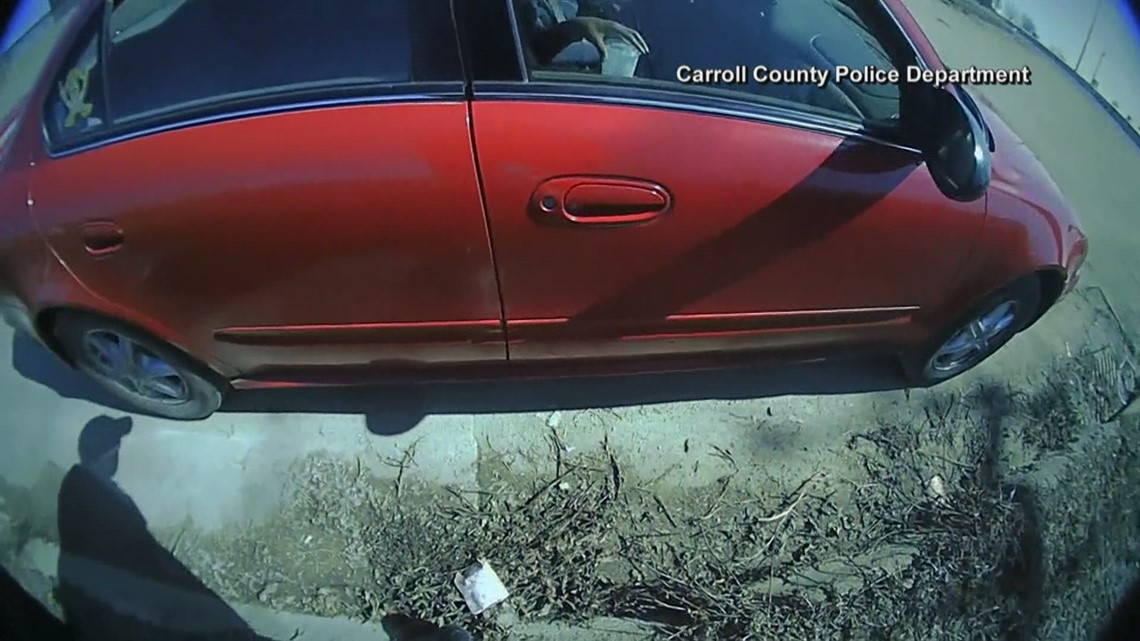 Body camera video shows Iowa officer thrown from moving car