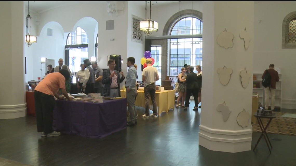 Strive Bookstore opens in downtown Minneapolis