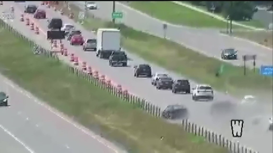 Recent crash renews old debate about zipper merge - Vimarsana News