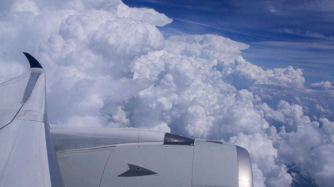 Minnesota air travel during COVID-19, busiest travel weekend - Vimarsana News