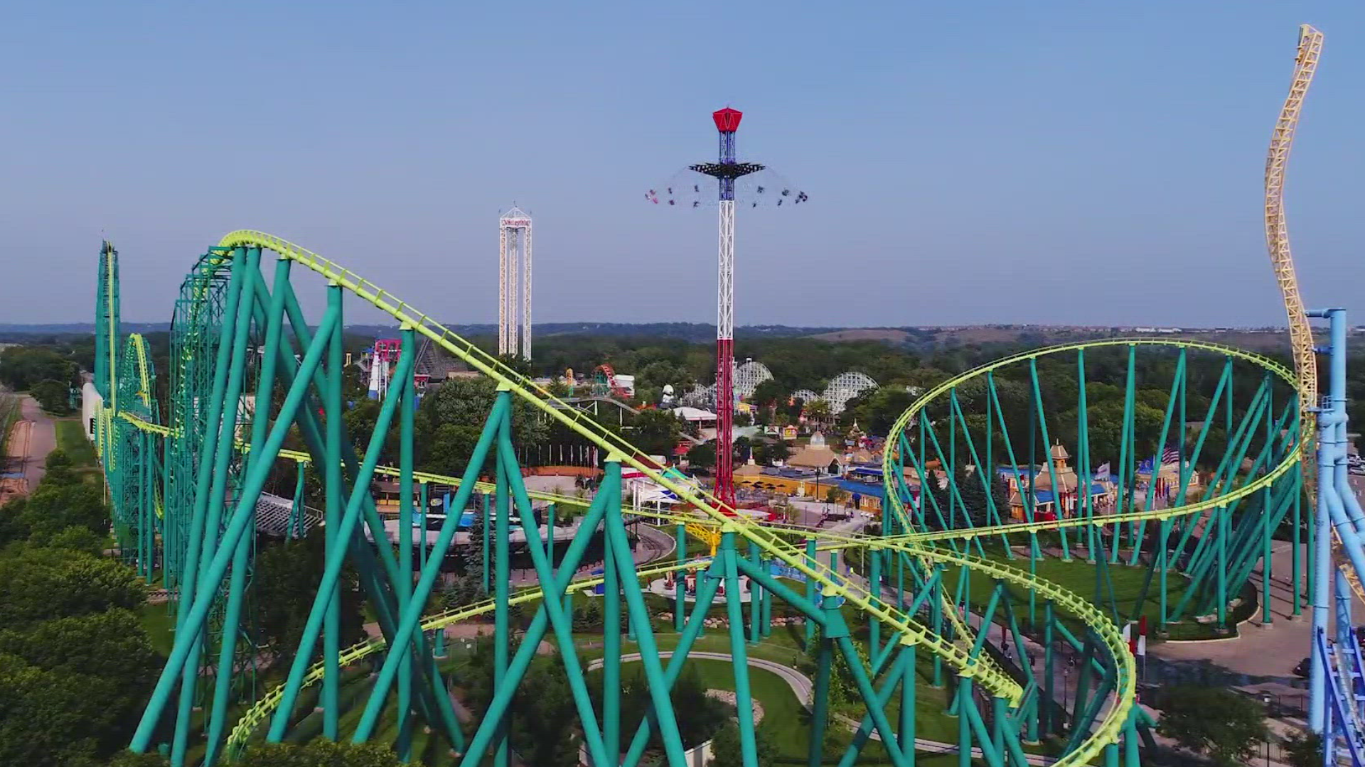 Cedar Fair, Six Flags to merge