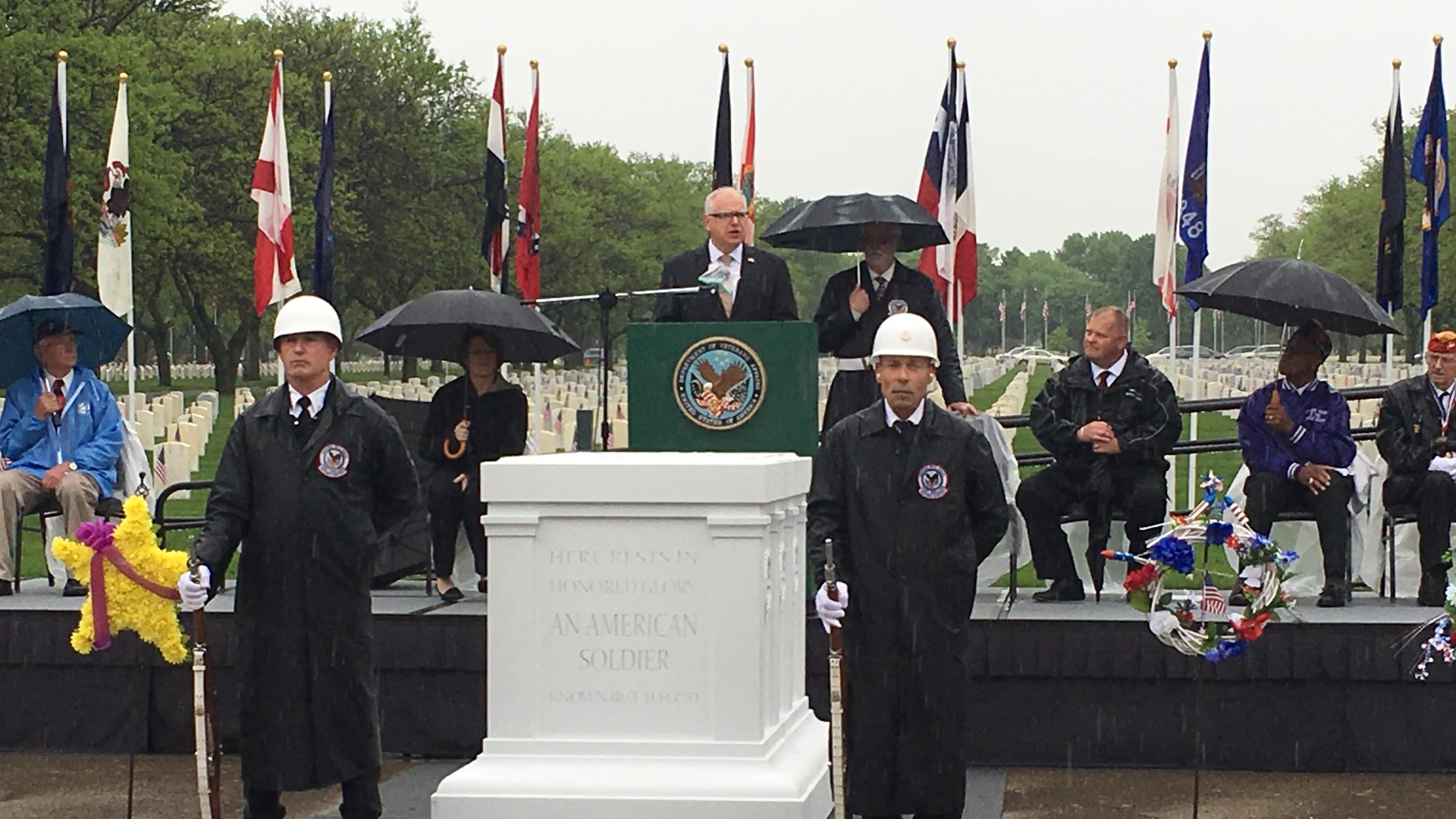 Honoring the fallen at Fort Snelling National Cemetery  kare11.com