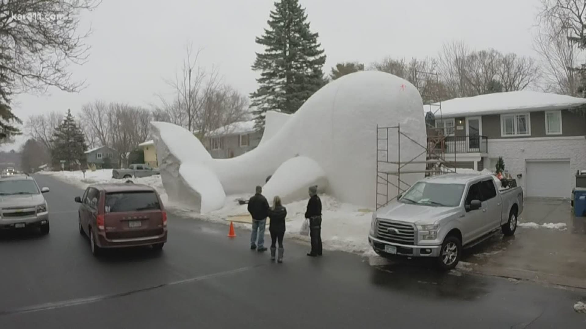 A holiday tradition like no other is taking shape in New Brighton. This year, the Bartz brothers are creating a huge whale made out of snow in their front yard.